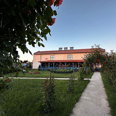 Отель Agropensiuea Casa Uncu Муригьол Экстерьер фото