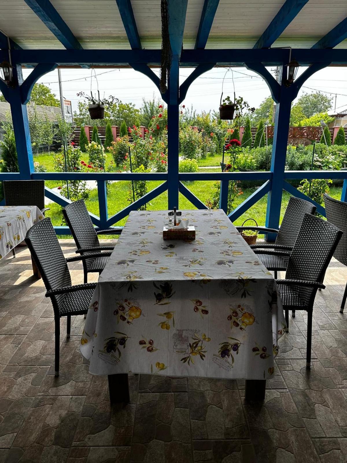 Отель Agropensiuea Casa Uncu Муригьол Экстерьер фото