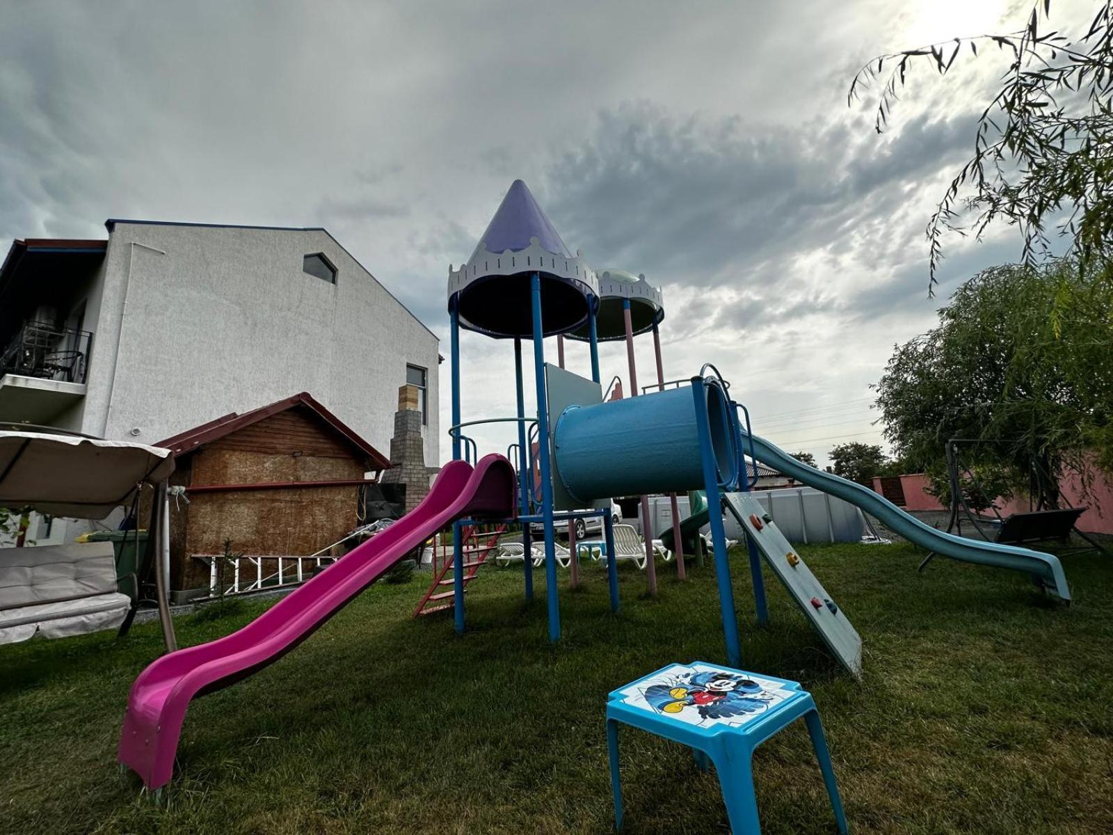 Отель Agropensiuea Casa Uncu Муригьол Экстерьер фото