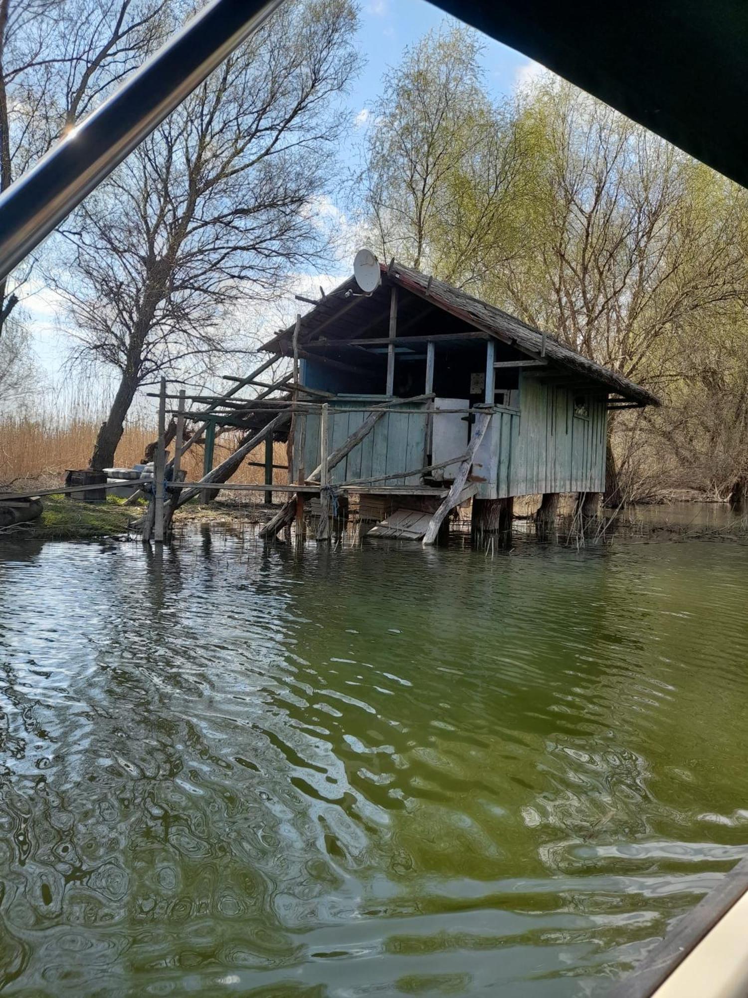 Отель Agropensiuea Casa Uncu Муригьол Экстерьер фото